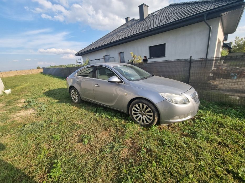 Vauxhall insignia