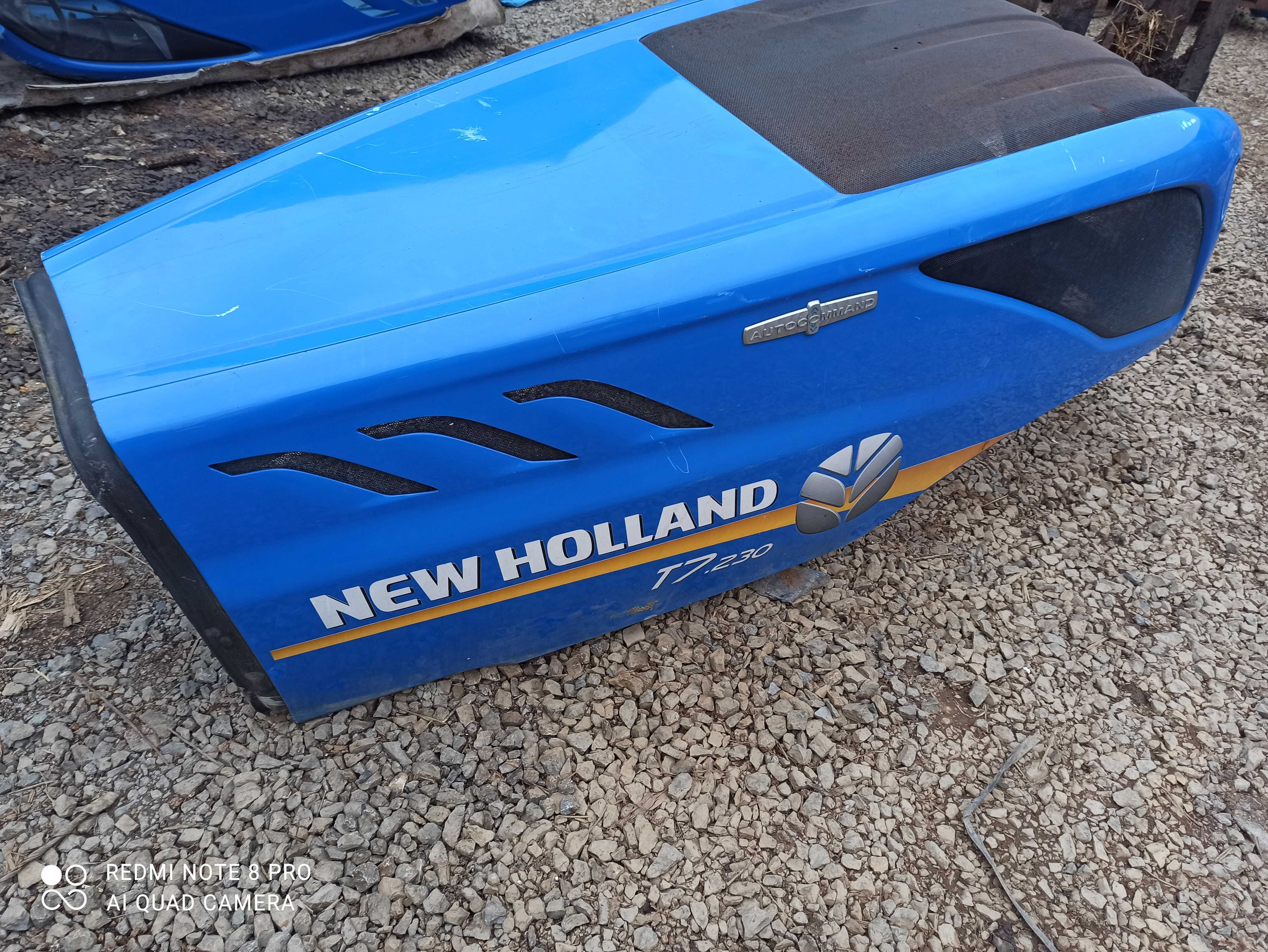 Maska new holland t7 lampa