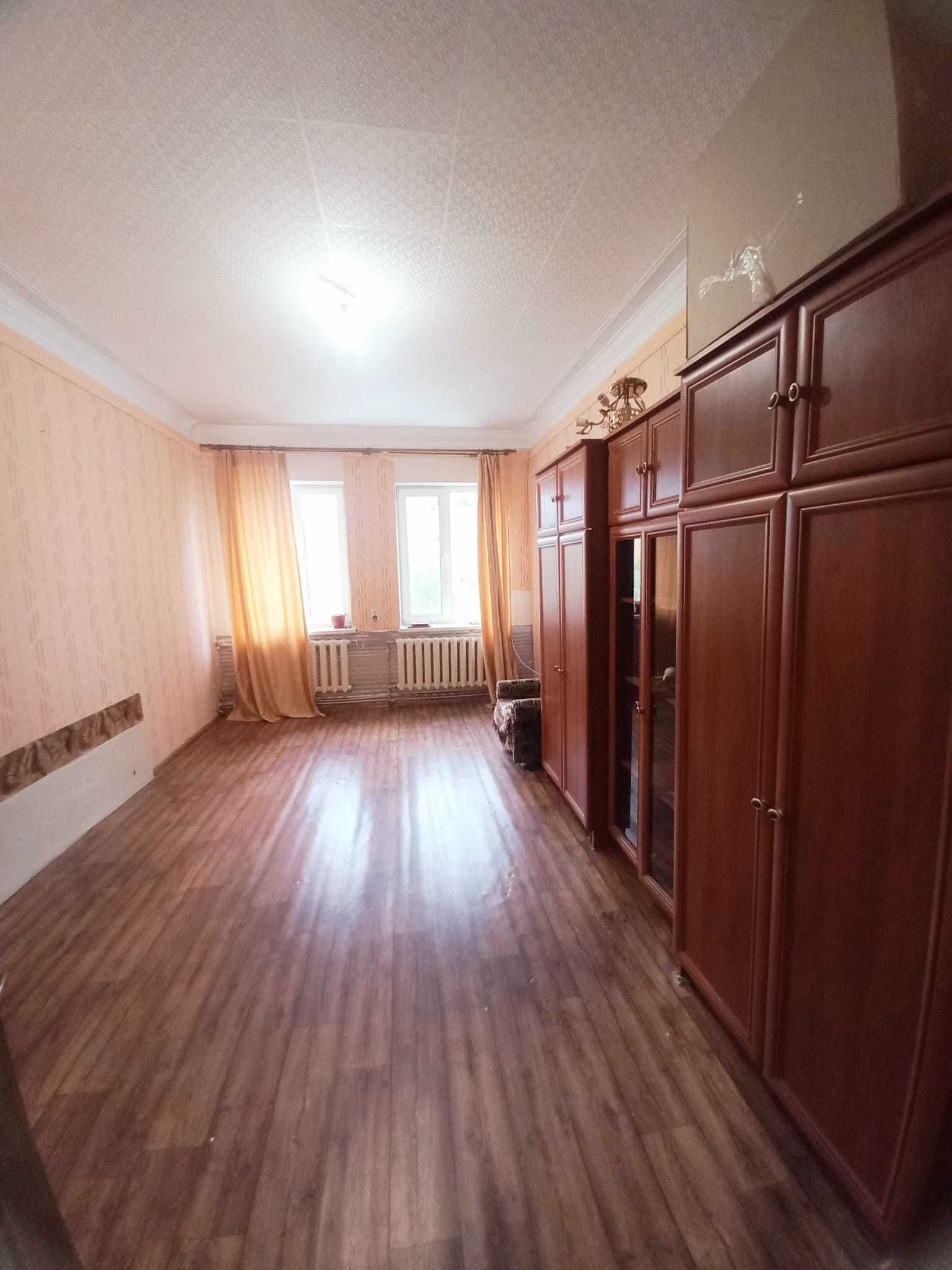Продам 2-ух комн квартиру