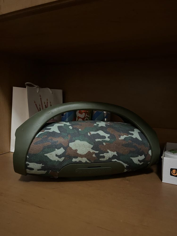 колонка JBL б/у в хорошому стані