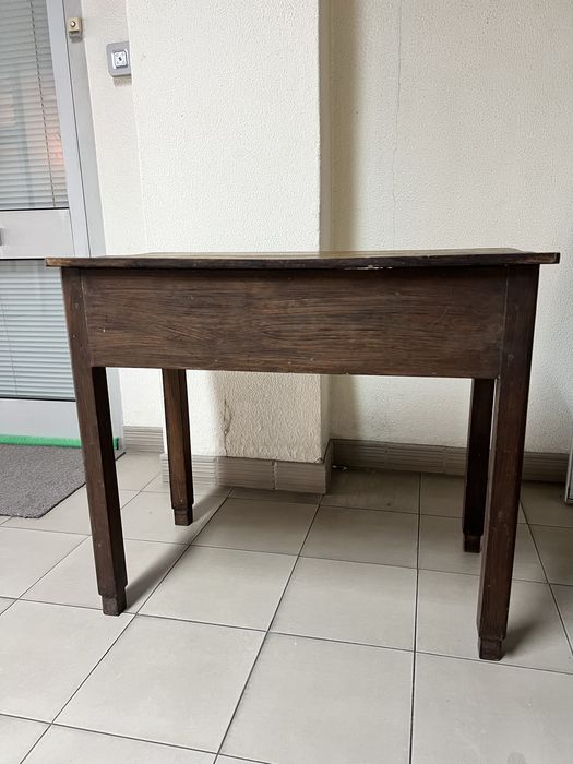 Secretária / Aparador Antiga em Madeira – Pátina Autêntica