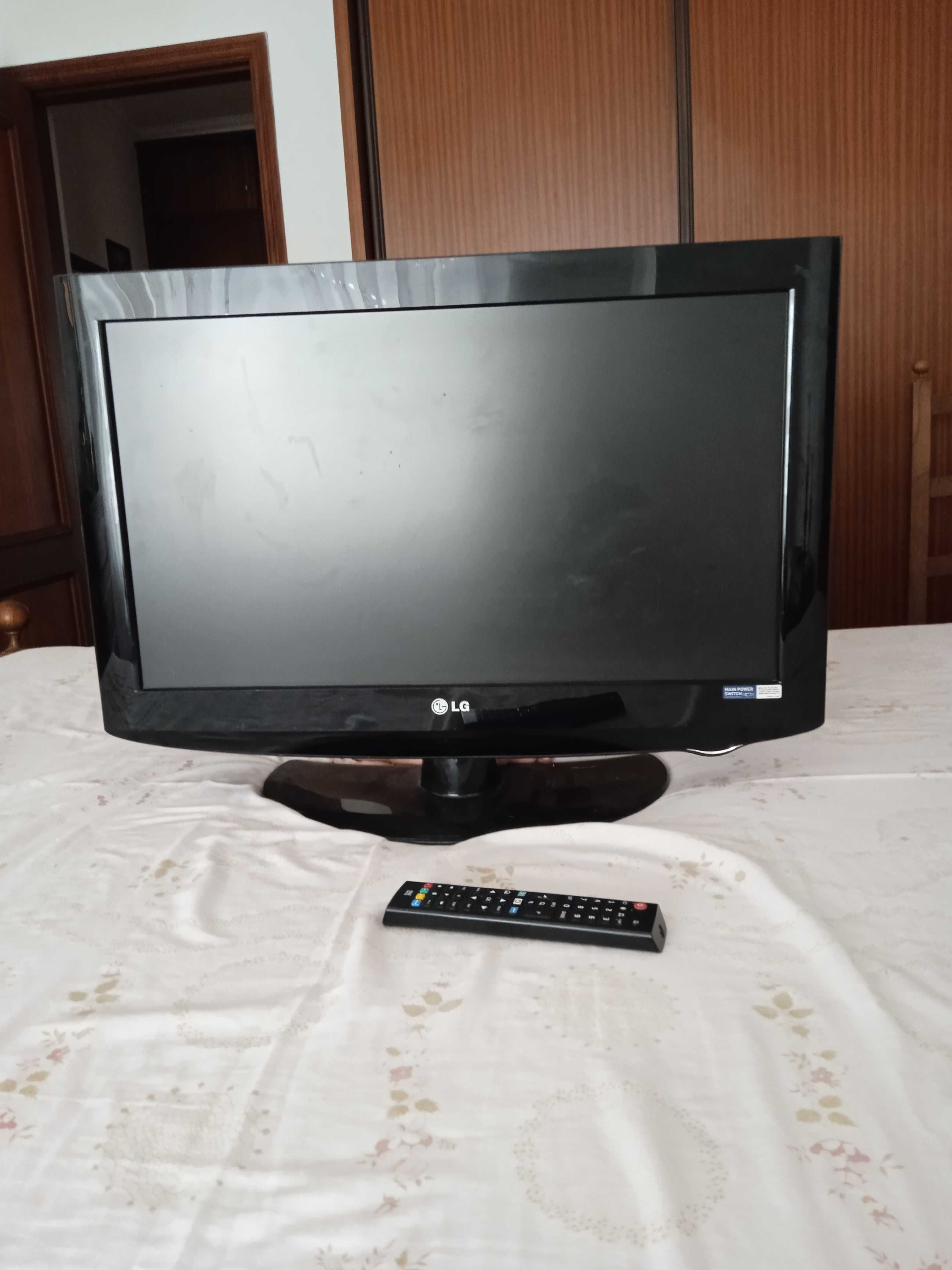 Vendo 2 TVs usadas