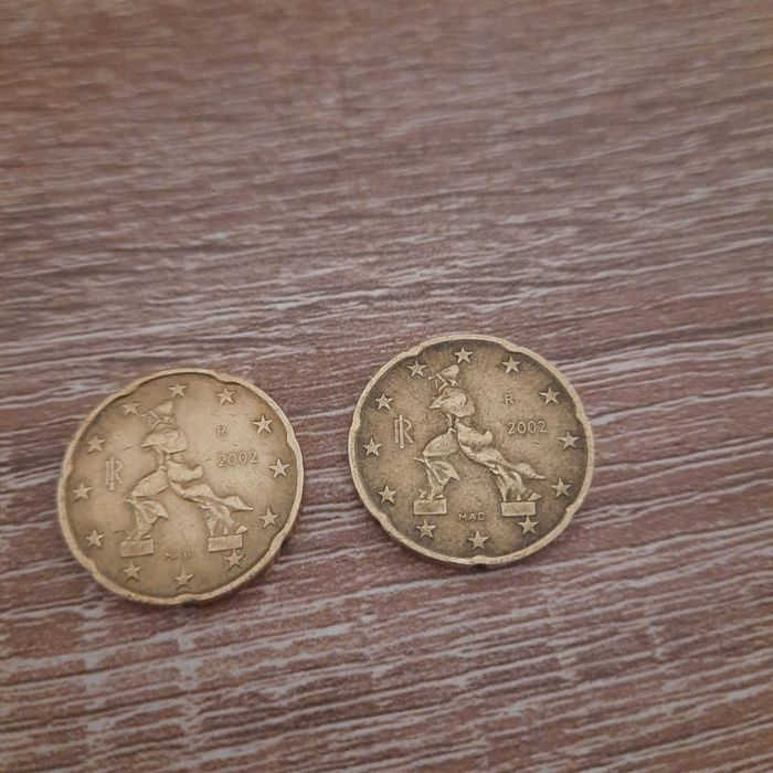 Продам монету 20 евроцентів в хорошому стані
