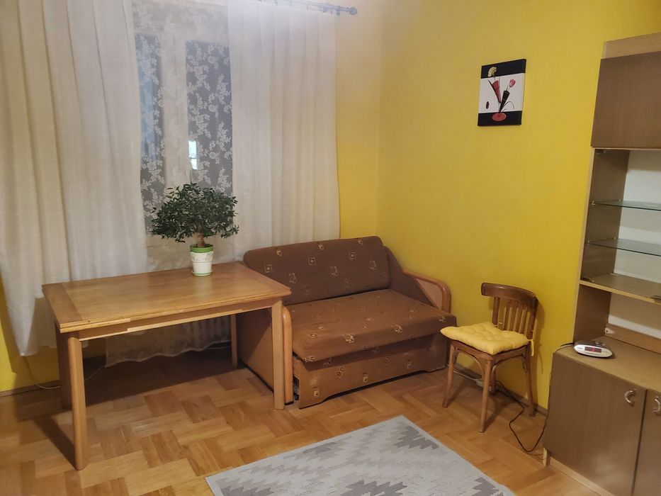 Duży pokój UMCS, KUL, Miasteczko Akademickie ul Sowińskiego /Weteranów
