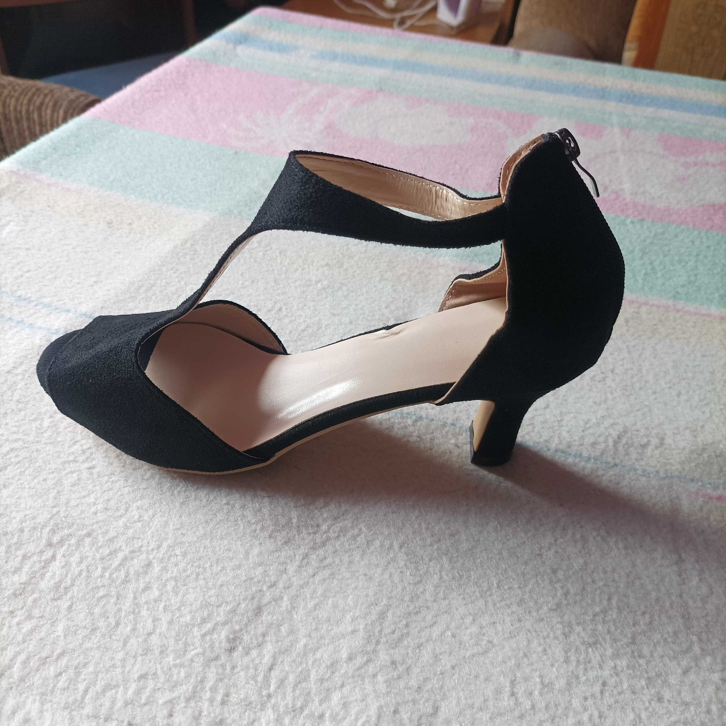 Sprzedam nowe buty