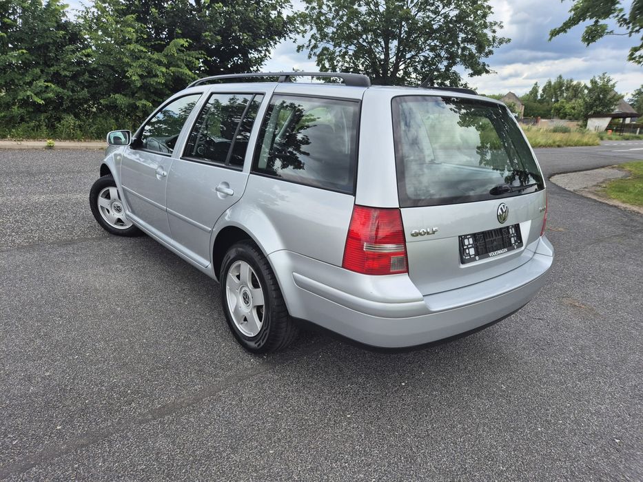 VW Golf IV 2003r. 1.6 Benzyna fsi Klimatronik Alus Książka Bezwypadek