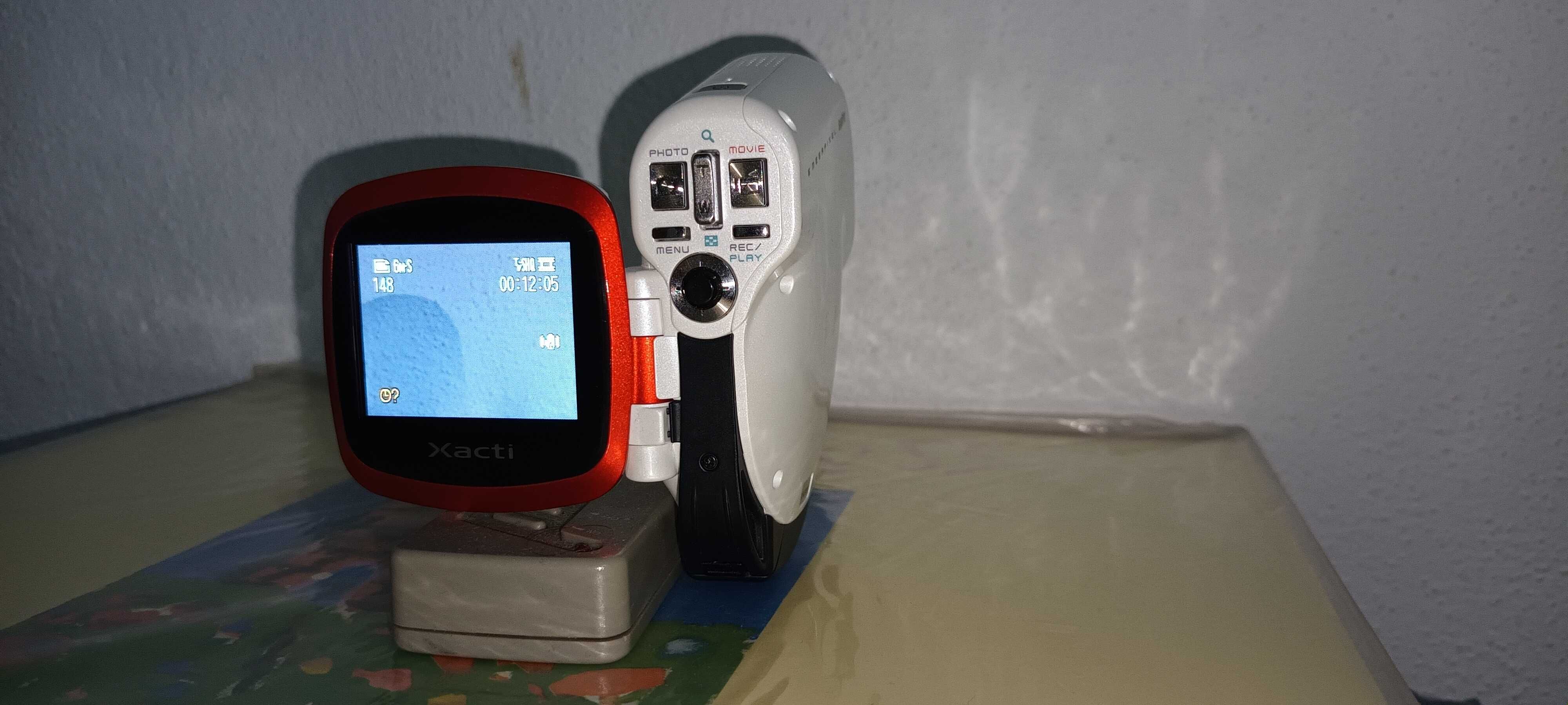 Câmera Sanyo X acti