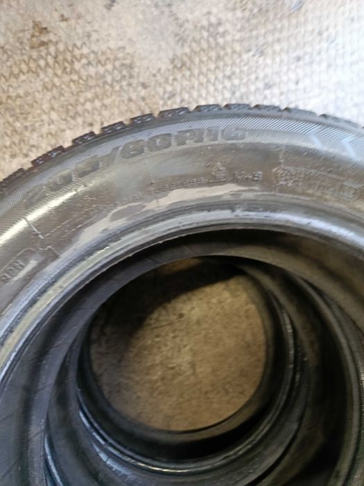 Продам резина зима 205 60 16