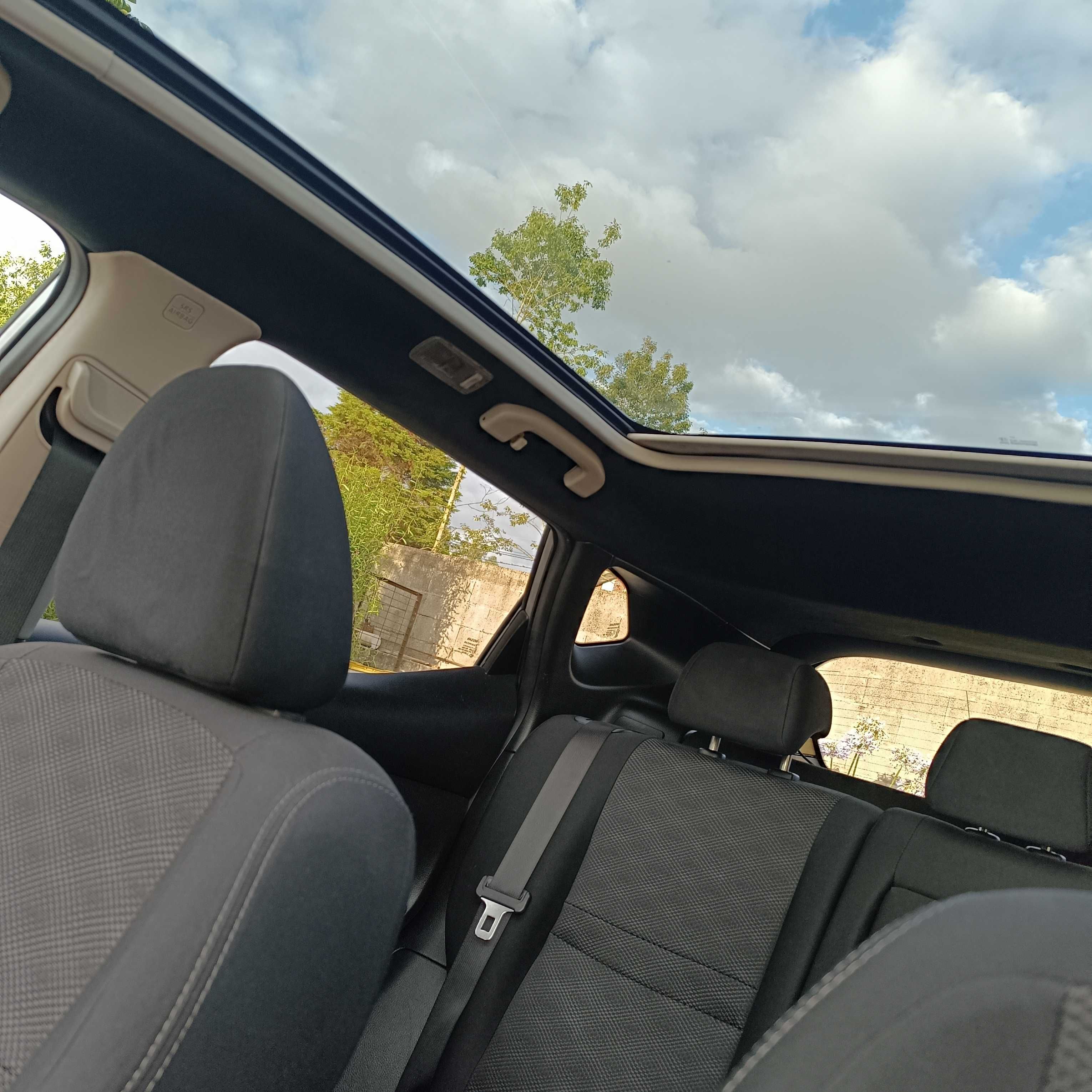 Oportunidade para revenda apenas 111000 km Nissan qashqai 1600 diesel
