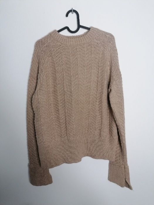 H&M beżowy sweter jasny brąz