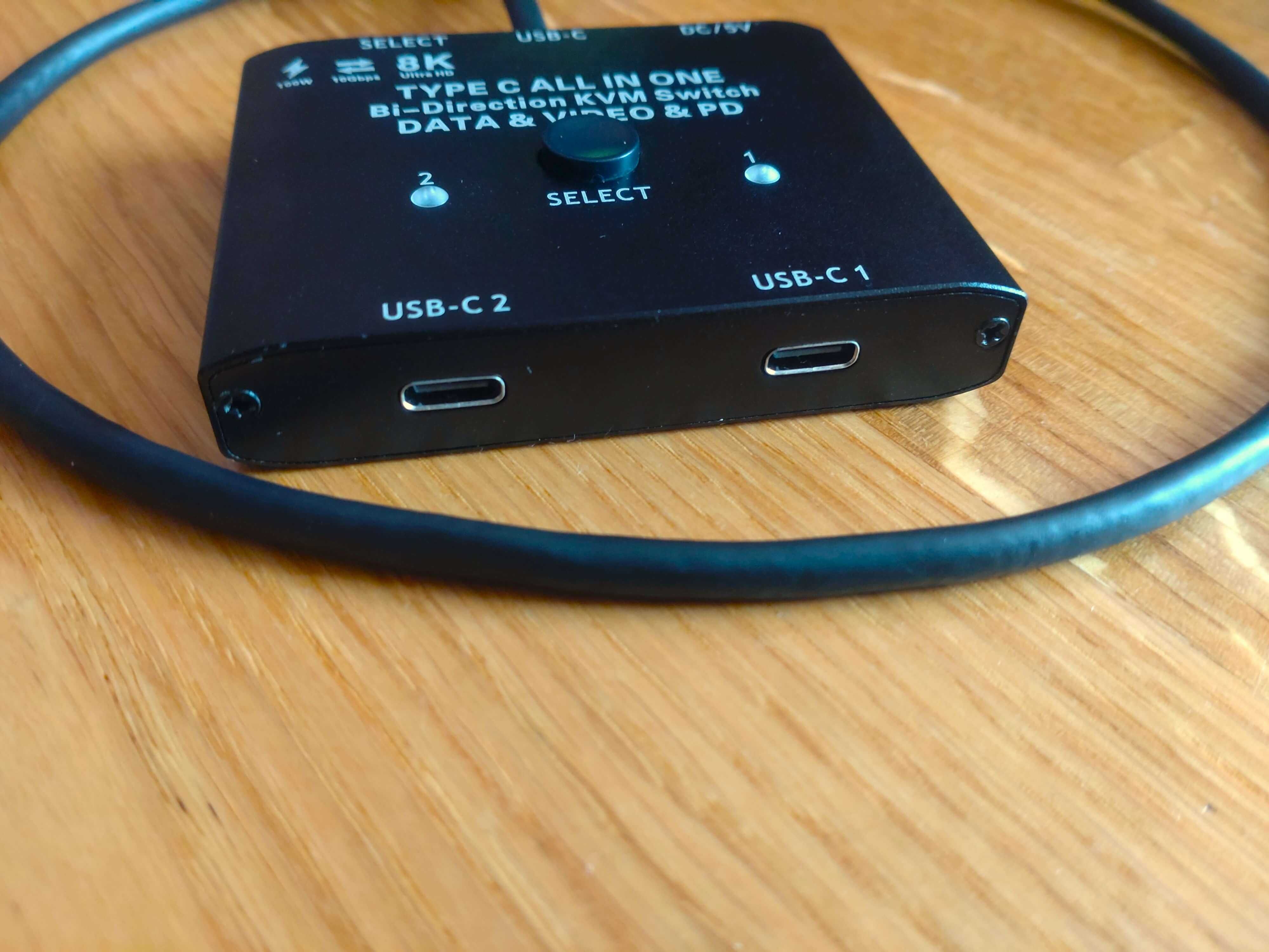 Двосторонній KVM Switch (комутатор) USB TypeC