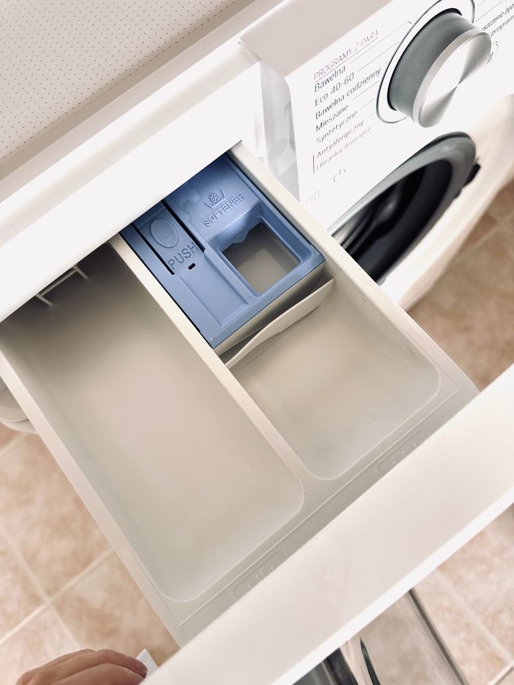 PRALKA LG Thinq 9kg (model F4WV5N9S1E ) jak NOWA