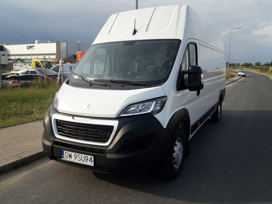 Peugeot Boxer L3H4 2022: uszkodzony silnik 2.2 BlueHDI