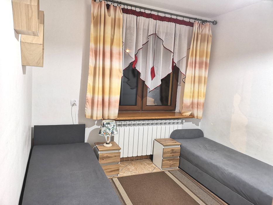 Wynajmę pokój. Здам кімнату. Single or double rooms for rent.