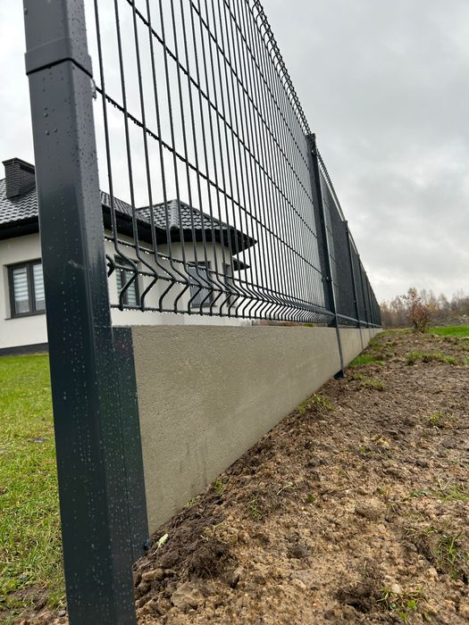 ogrodzenie panelowe z podmurówka- panel fi 5mm