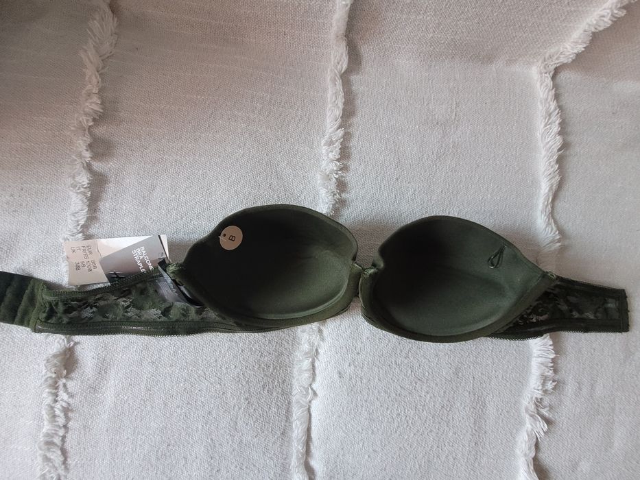 Nowy biustonosz h&m rozm.85B balkonetka