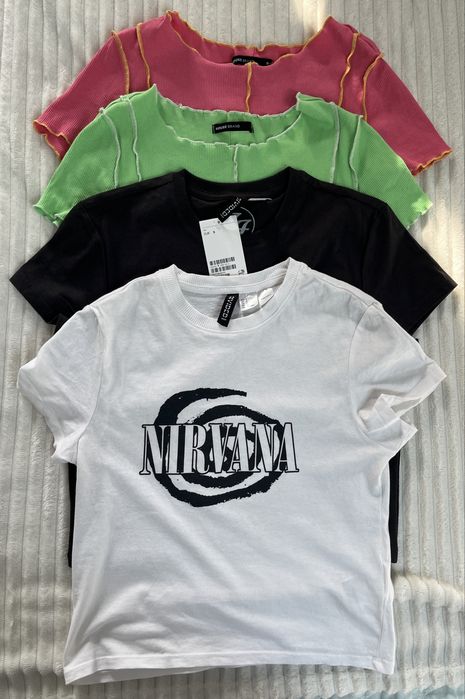 Zestaw koszulek topow crop top