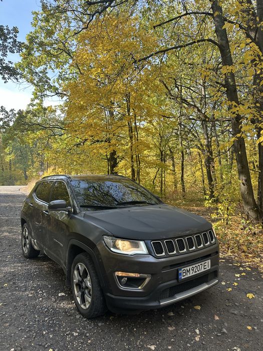 ПРОДАМ Jeep compas limlted