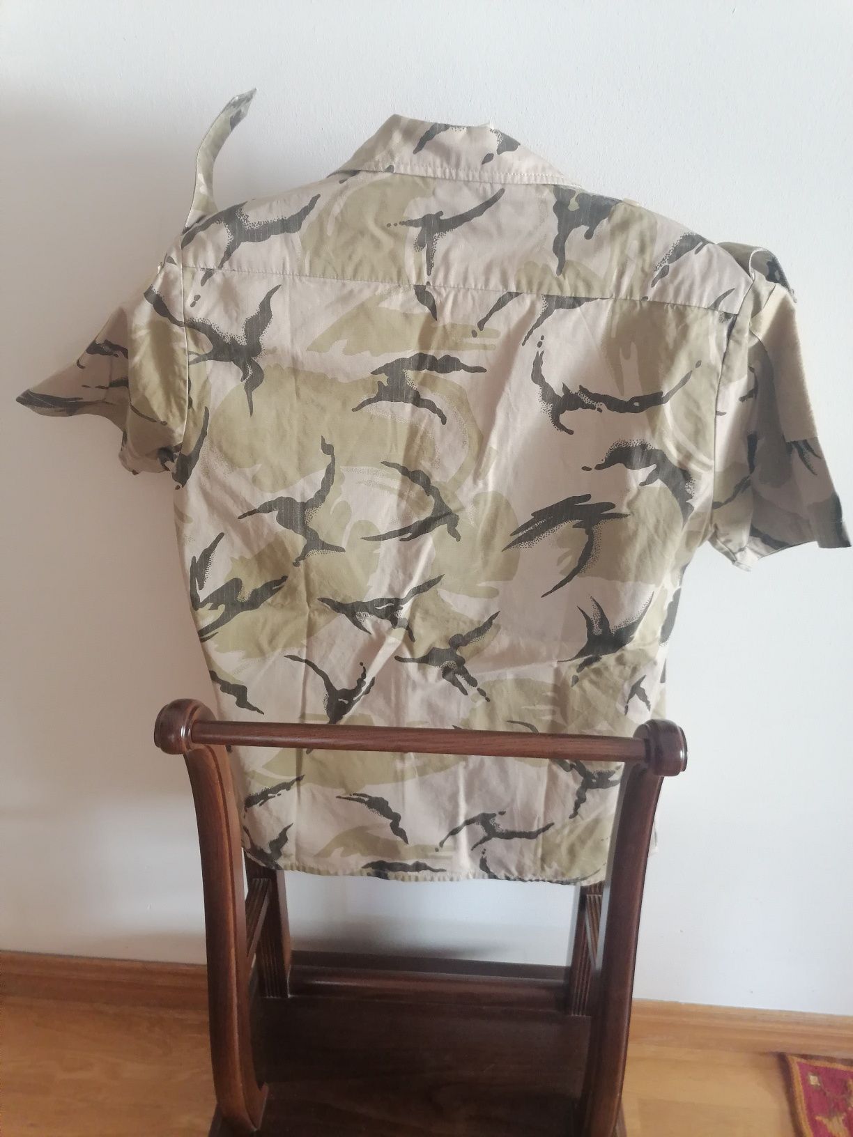 Camuflado padrão deserto