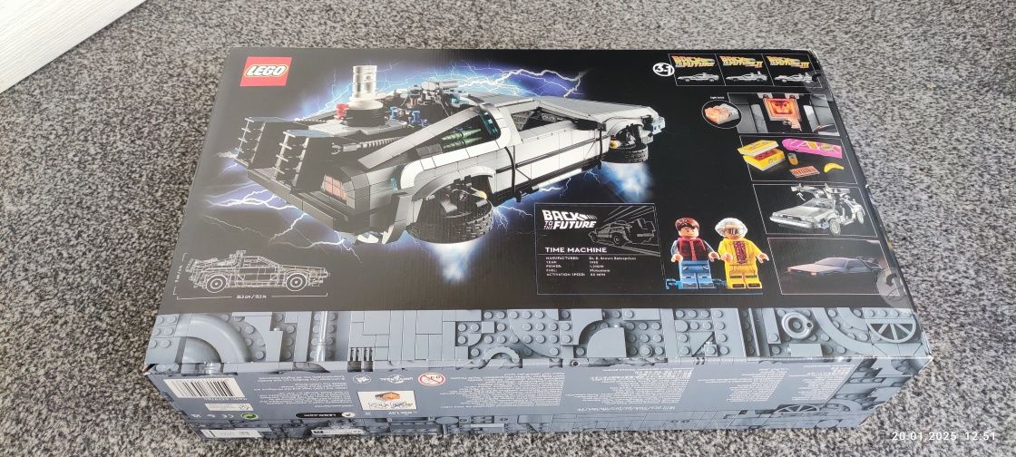LEGO® 10300 Creator Expert - Wehikuł czasu z „Powrotu do przyszłości”