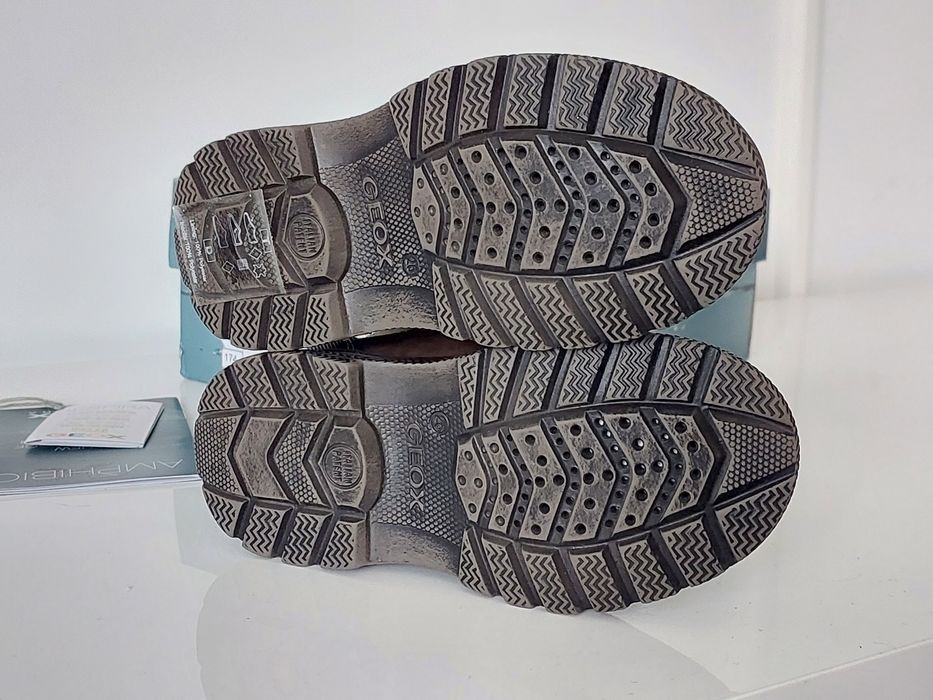 Демісезонні черевики Geox 25-26р.