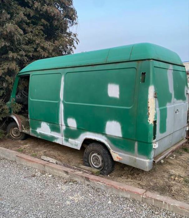 Mercedes benz 207D kaczka