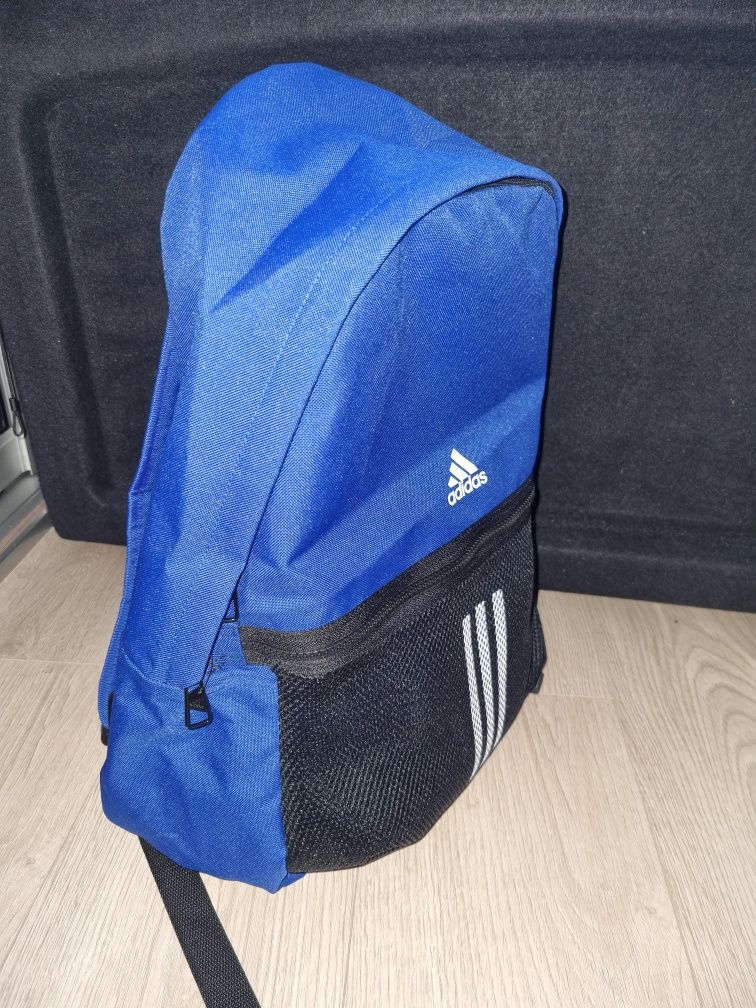Nowy Plecak Adidas granatowy