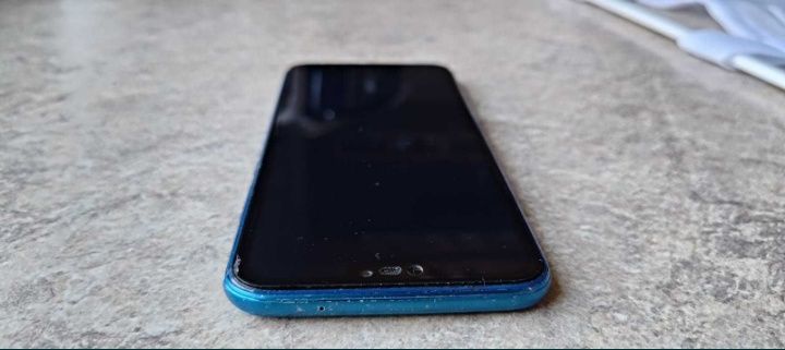 Huawei p 20 lite niebieski jak nowy