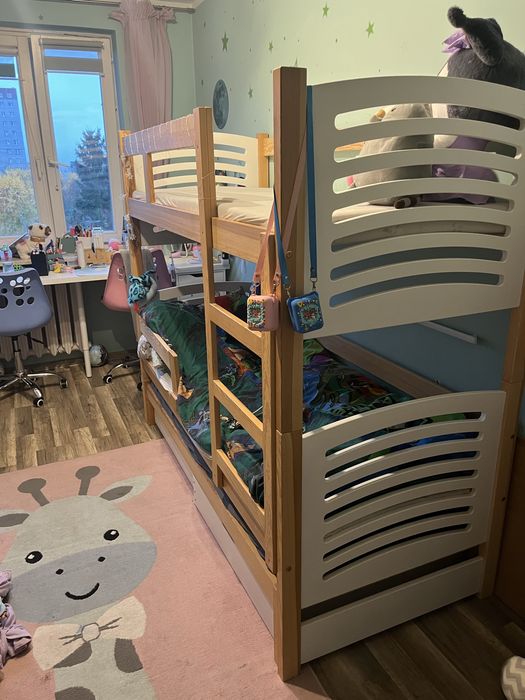 Łóżko pietrowe- 3 osobowe