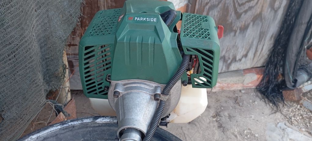 Roçadora Parkside Gasolina