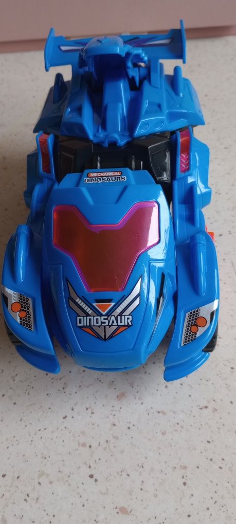 Auto dinozaury Transformers