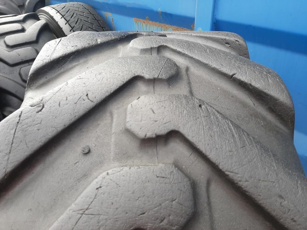 Opona używana 400/80-24 15.5/80-24 ; 400/70R24 MICHELIN 800zł W4340