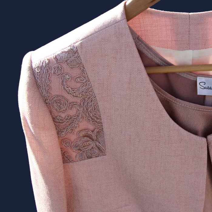 Conjunto Casaco/ Top/ Saia (50) rosa salmão