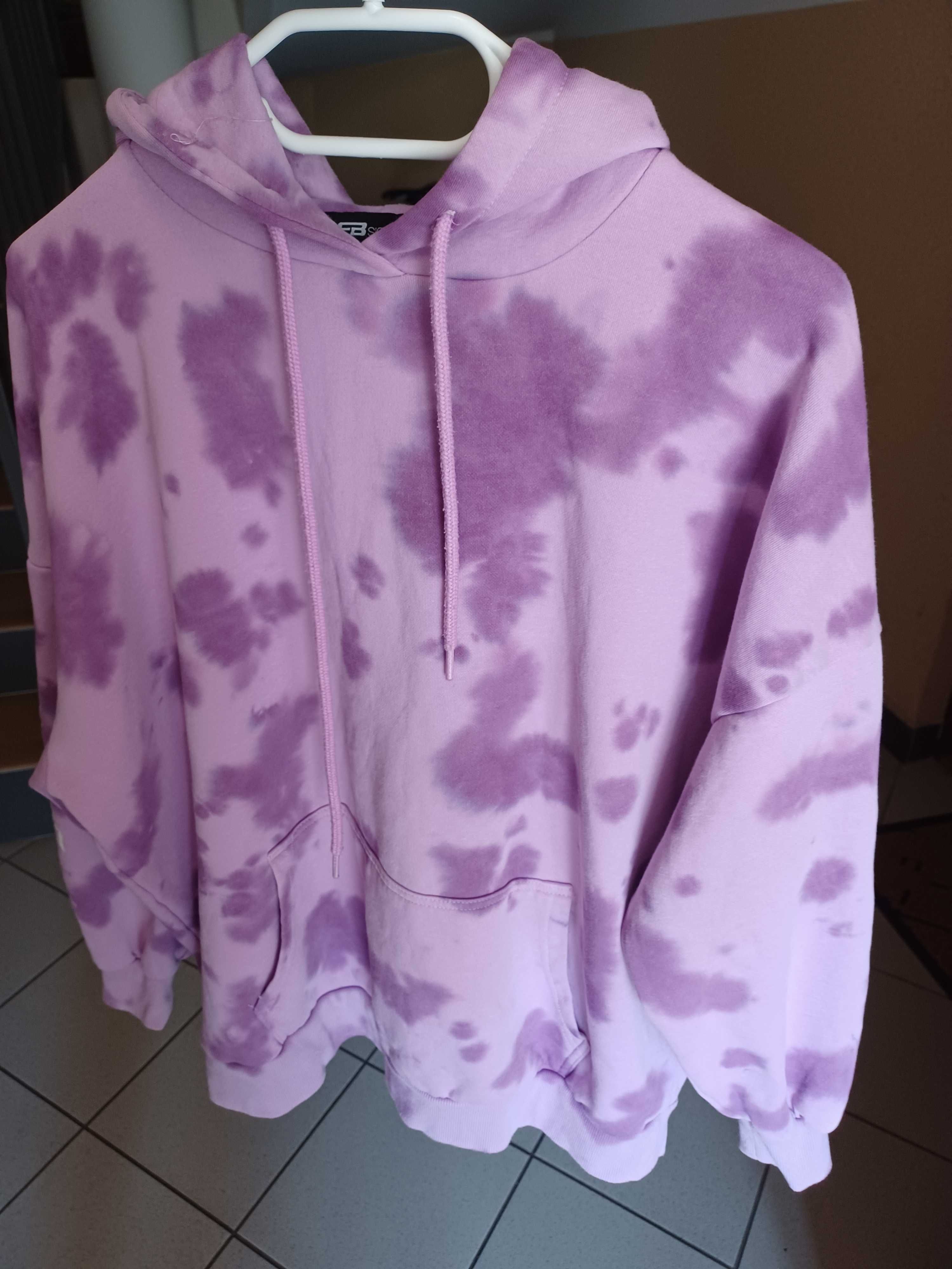 Fioletowa Bluza z kapturem kangurka marki F.B. Sister rozmiar L/XL.