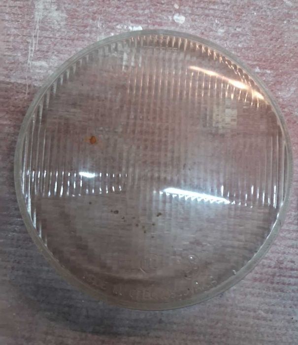 Комплект передніх металевих накладок на фари Ява 350 – верхня та нижня