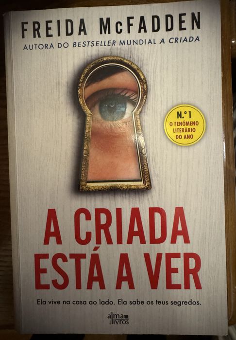 LIVROS - Freida McFadden - Autografados