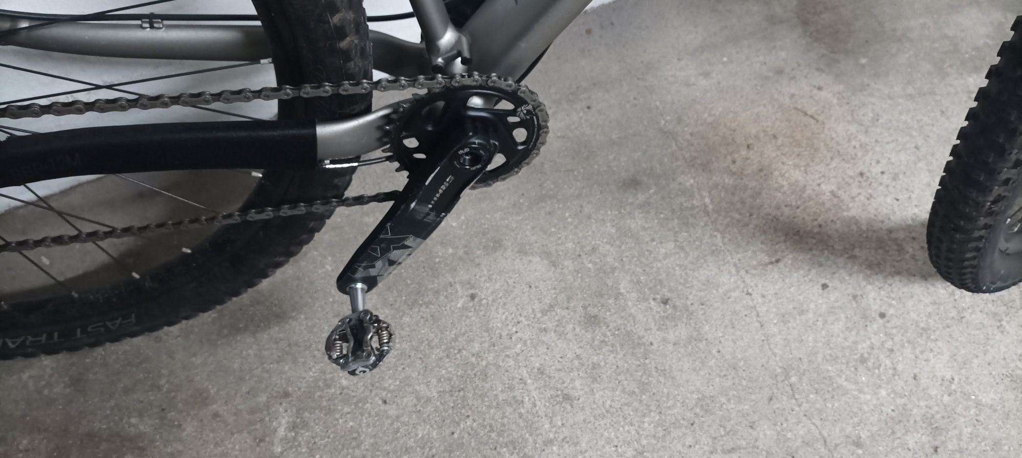 Treck pro caliber 6 2018 Tamanho L 19.5