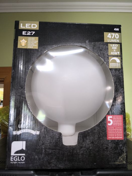 Лампа лампочка велика куля на звичайний цоколь е27