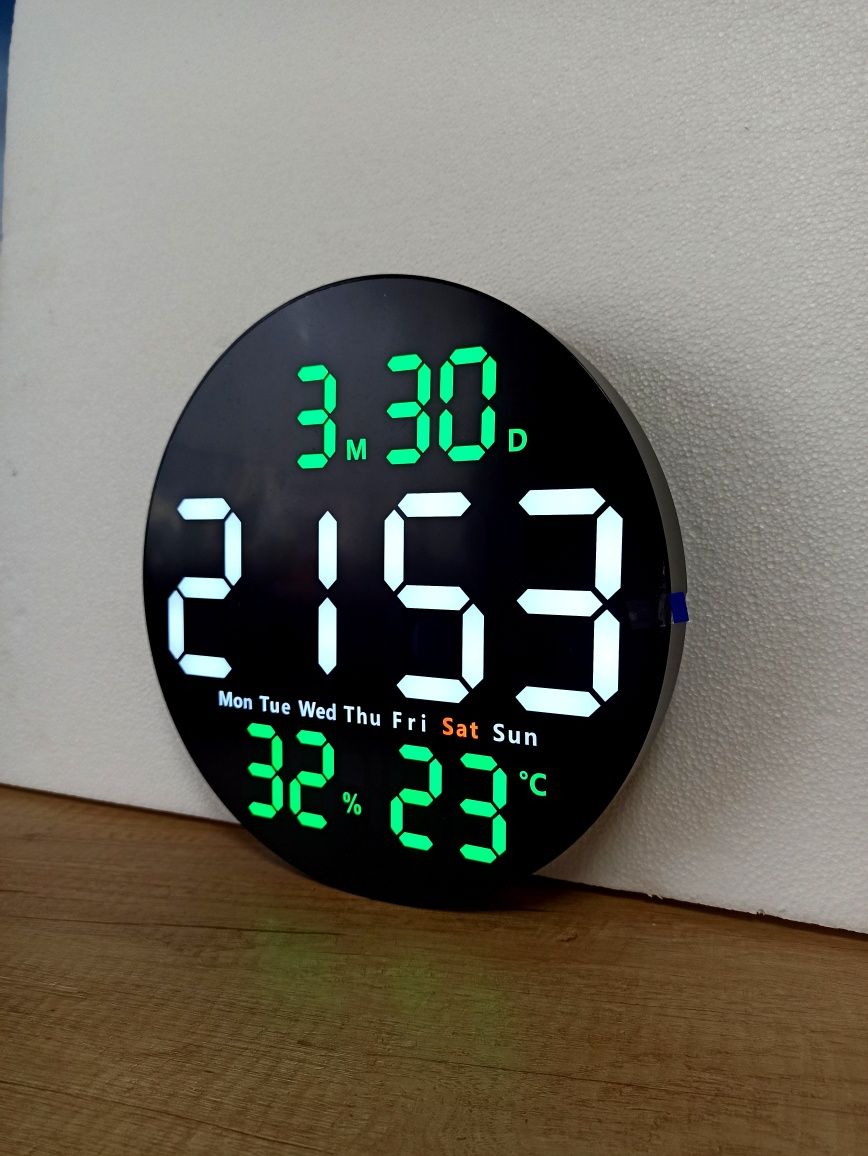 Годинник світлодіодний LED