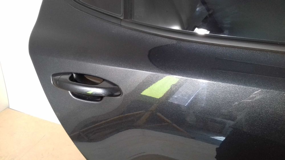 Kia Stinger drzwi tylne prawe P2M tył prawy grafitowe grafit