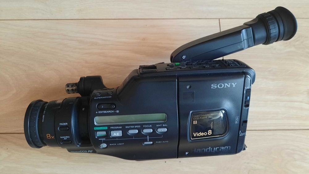kamera Sony Handycam CCD -F455E PAL  video 8