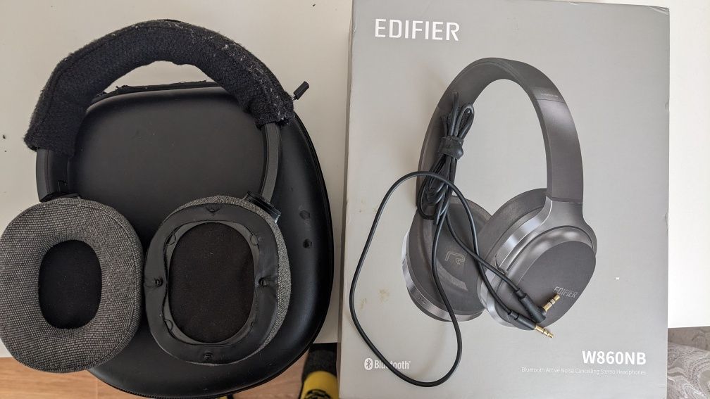 Безпровідні Навушники Edifier w860nb з шумодавом