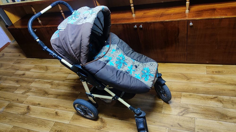 Коляска 2 в 1 Bambino Wenecja