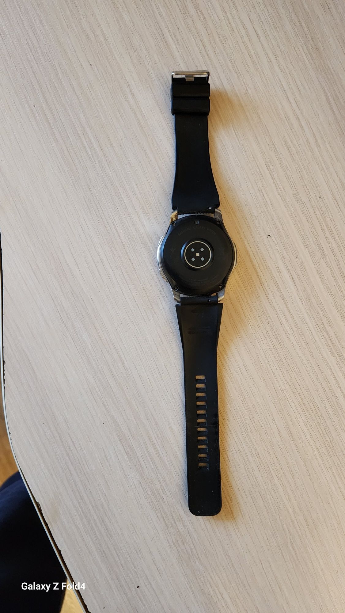 Продам samsung galaxy watch 2