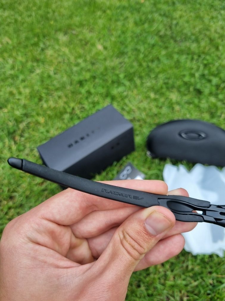 Спортивні окуляри oakley radar ev polarized + три змінні лінзи, чохол