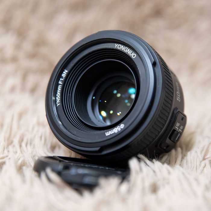 Nikon Yongnuo 50mm f1.8 / 18-55 / Nikkor 18-35mm 1:3.5-4.5D AF/ D3200