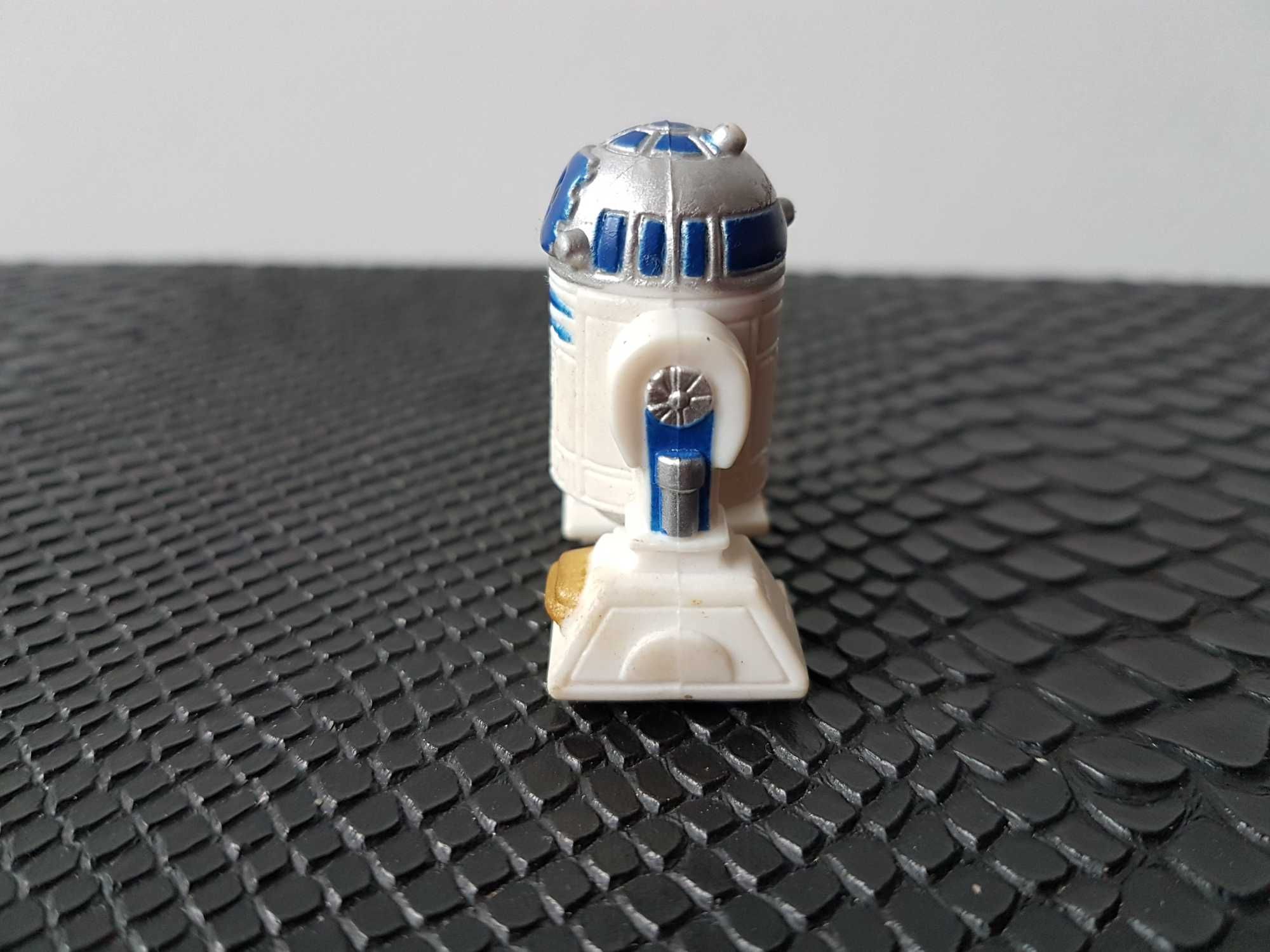 HASBRO - LFL Star Wars - Figurka robot R2-D2 2001 r.