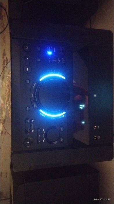 Wieża Sony shake x30D