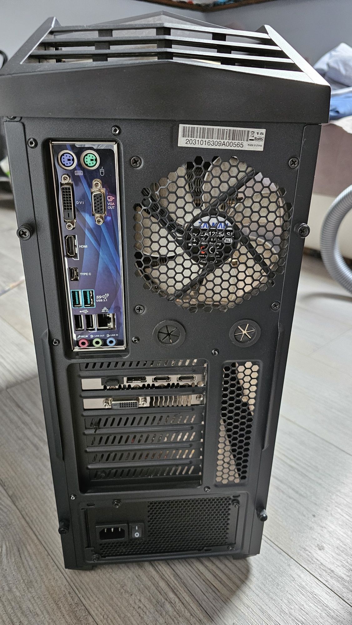Komputer stacjonarny GeForce GTX 1060 6gb, I5 6600k