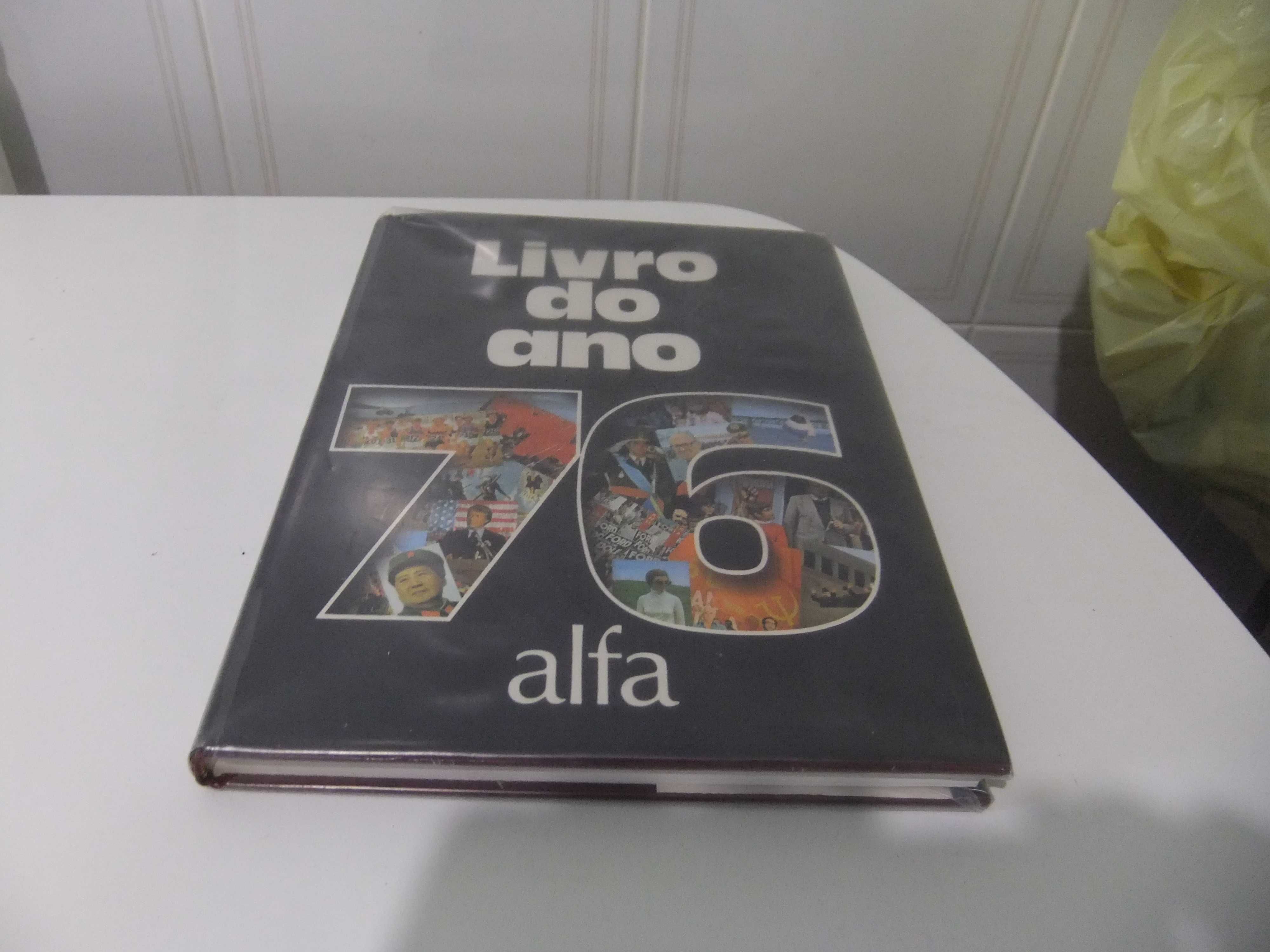 Livro do Ano de 1976